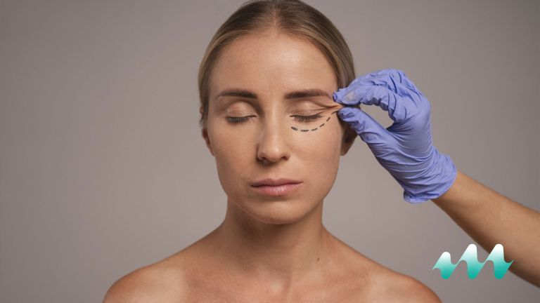 Comparison of temple lift and brow lift showing the outer brow area treated by a temporal lift
